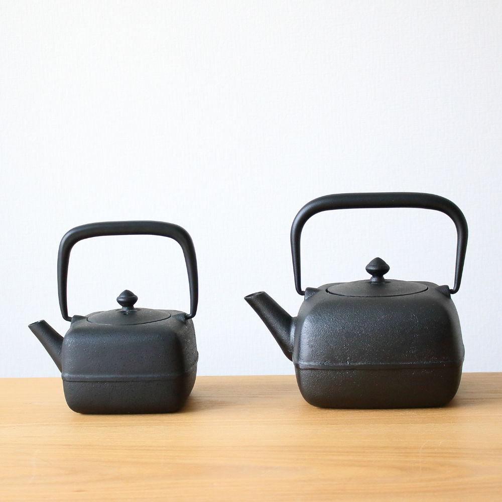予約注文)山形鋳物 菊地保寿堂 WAZUQU(ワズク)急須 よほう 予約注文)山形鋳物 菊地保寿堂 WAZUQU(ワズク)急須 よほう