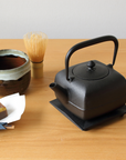 山形鋳物 菊地保寿堂 WAZUQU(ワズク)鉄瓶 よほう 900ml