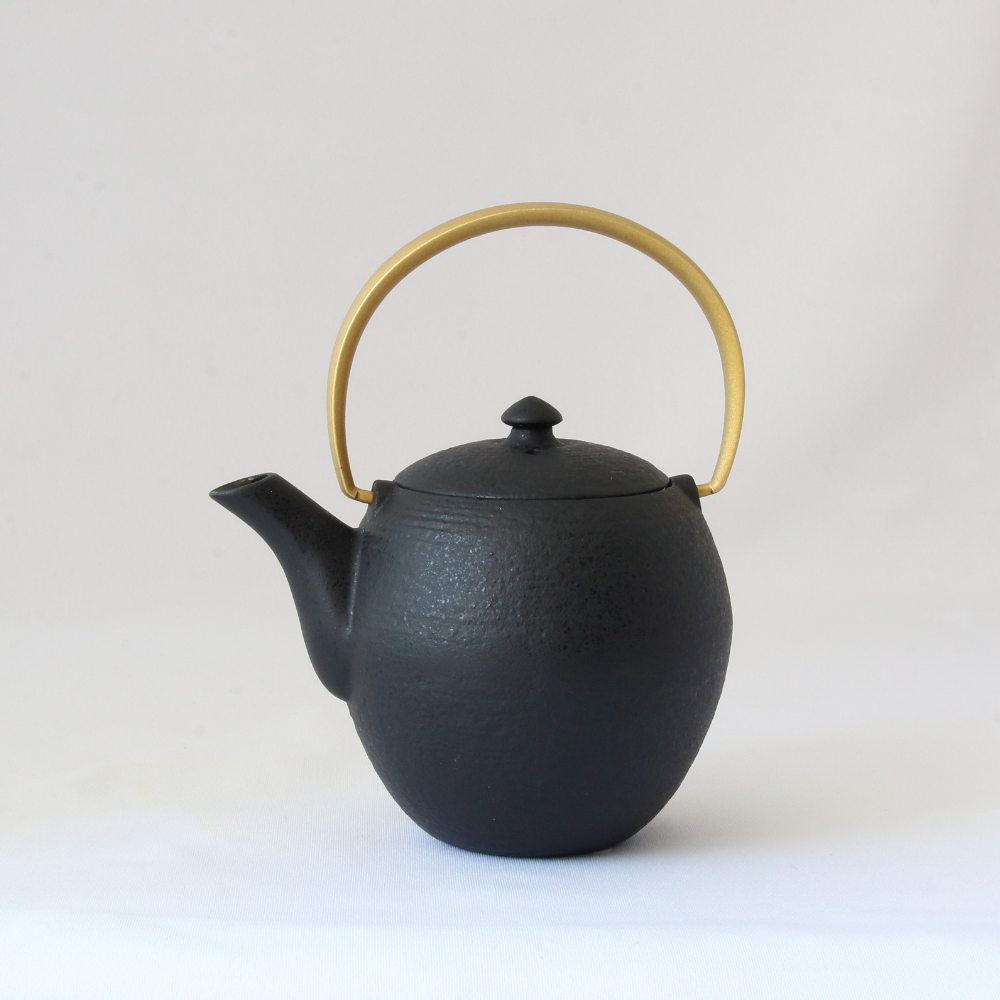 山形鋳物 菊地保寿堂 WAZUQU(ワズク）急須 まゆ | ギフトショップ