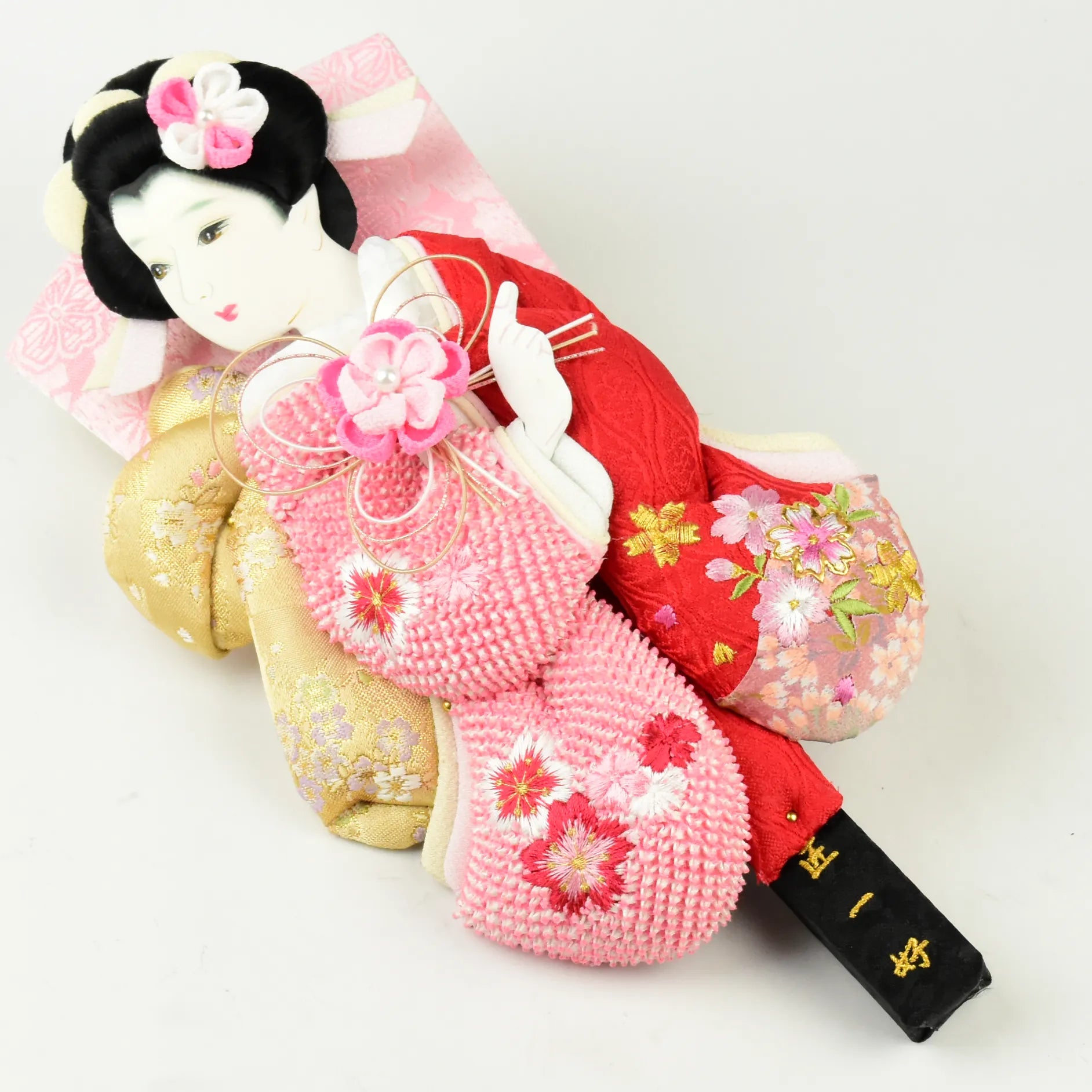 押絵羽子板 刺繍道長小桜 絞り小窓桜 | ギフトショップ Nihon Miyabi