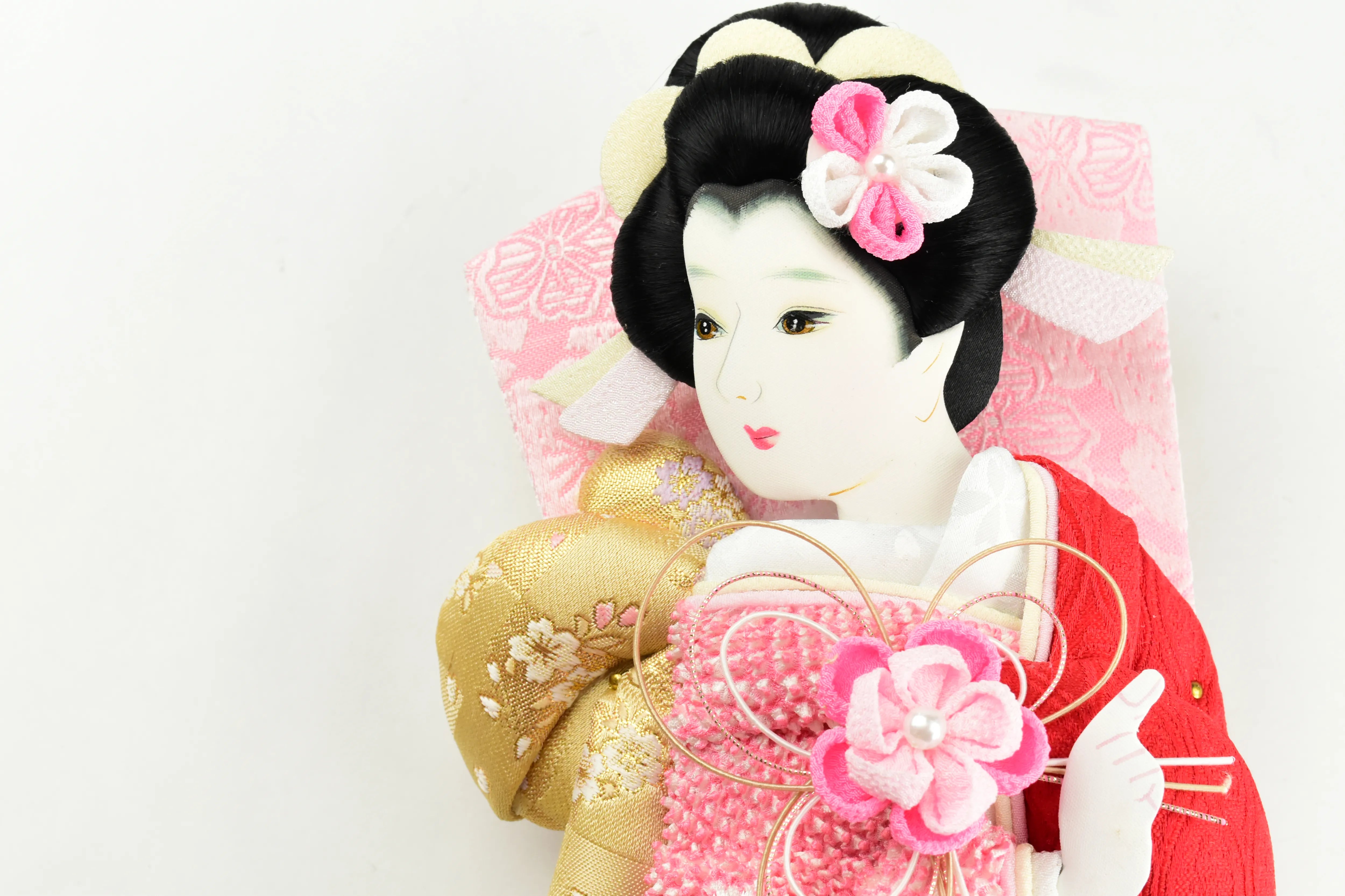 押絵羽子板 刺繍道長小桜 絞り小窓桜 | ギフトショップ Nihon Miyabi