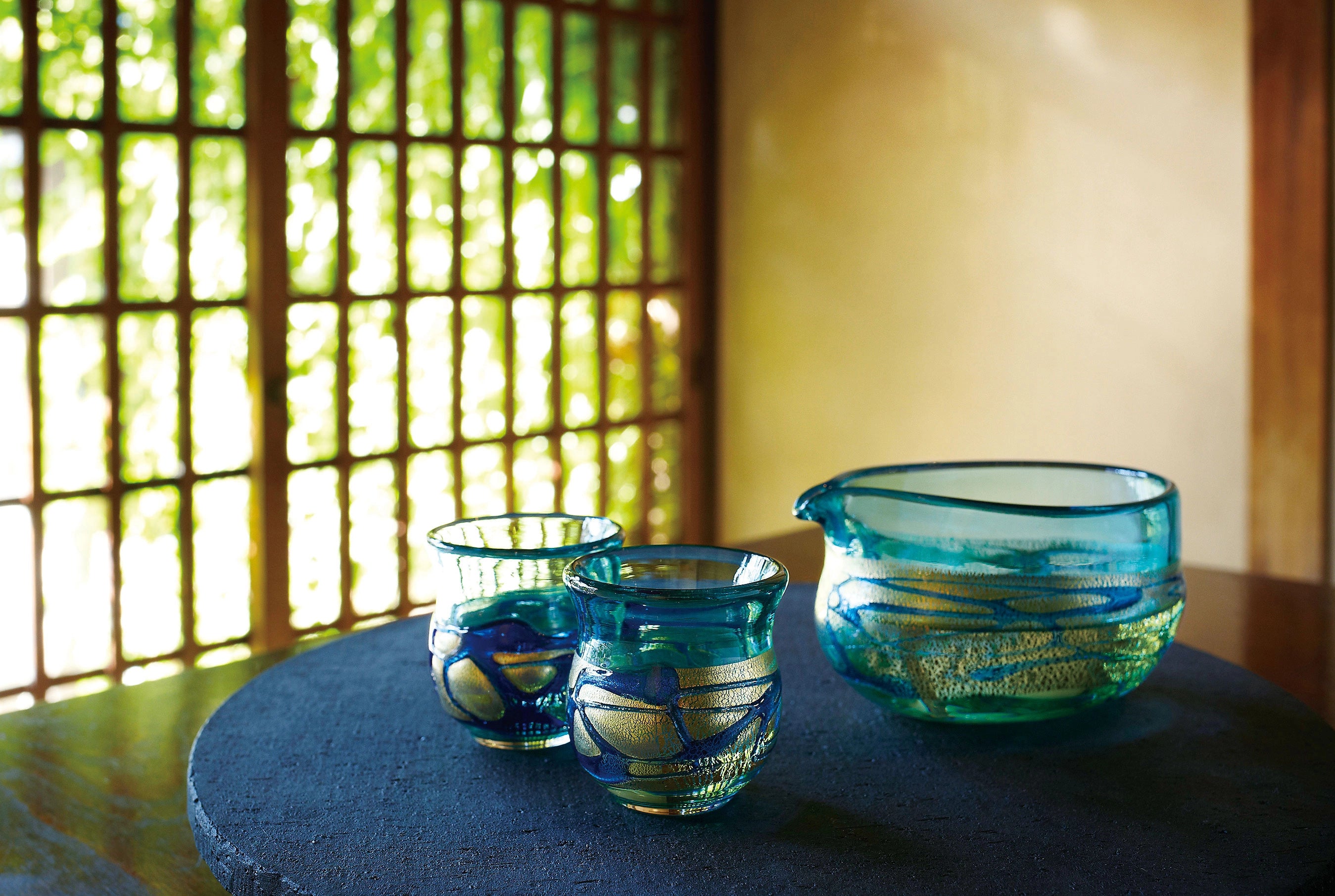 津軽びいどろ 金彩碧瑠璃 酒器セット – Nihon Miyabi