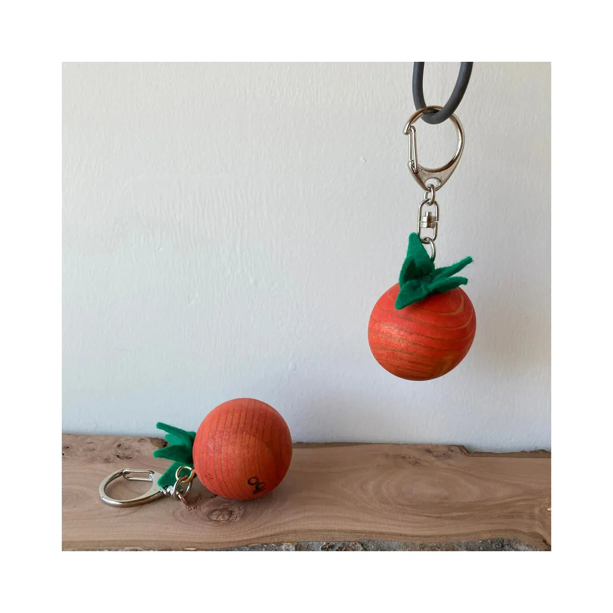 ミニトマト キーホルダー | ギフトショップ Nihon Miyabi 通販サイト