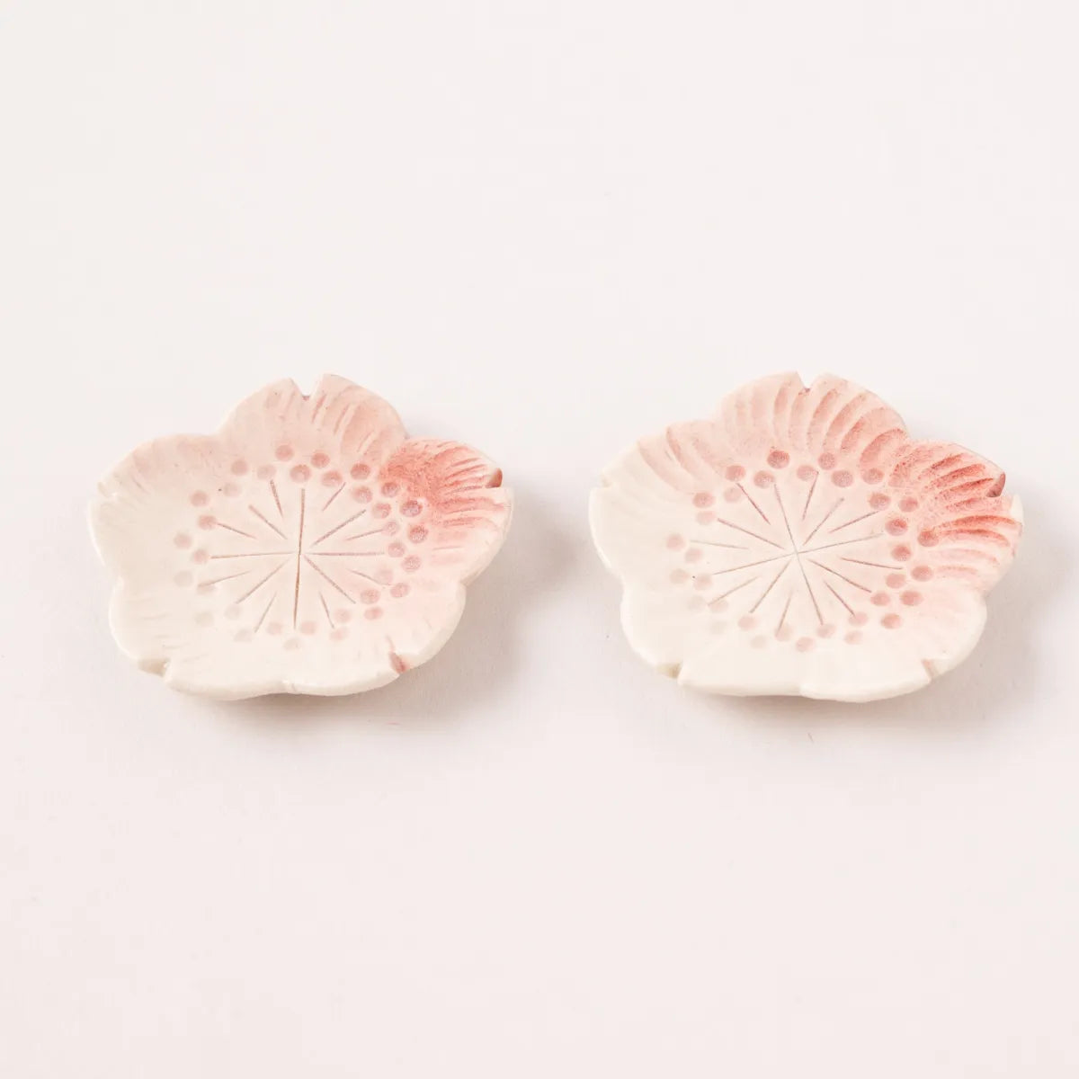 夫婦箸 桜華 清水焼箸置付 ギフト箱入り | ギフトショップ Nihon
