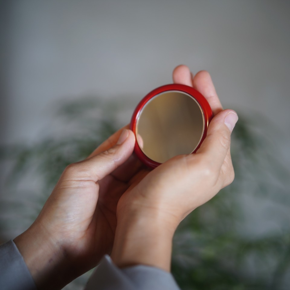 琉球漆器 堆錦 桜 手鏡 | ギフトショップ Nihon Miyabi 通販サイト 琉球漆器 堆錦 桜 手鏡 | ギフトショップ Nihon Miyabi 通販サイト