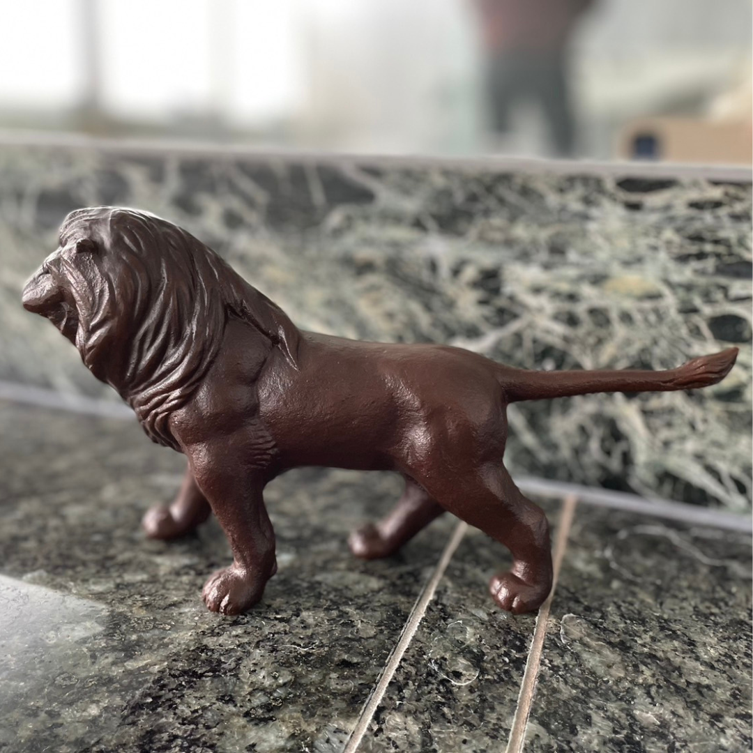 OMOSHI Bookend Section「ライオン」