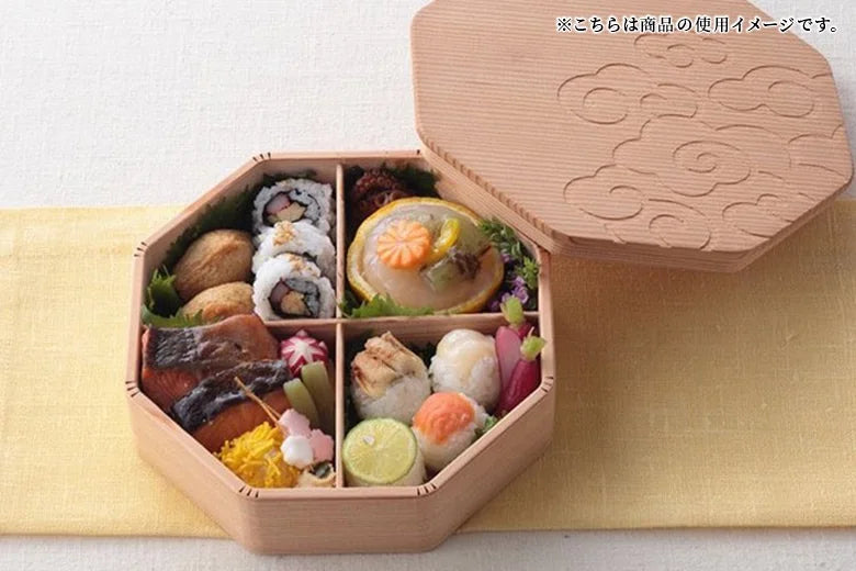 八角一段 お弁当箱 雲紋柄（白刻） | ギフトショップ Nihon