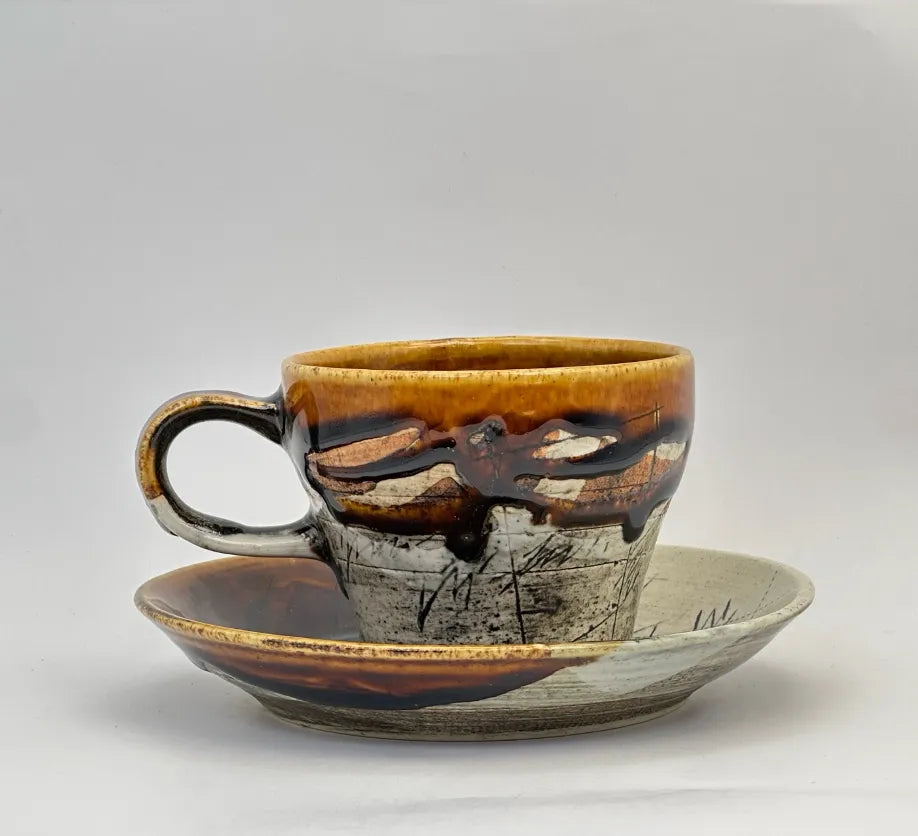 美濃焼 線刻 コーヒーカップ&ソーサーセット | ギフトショップ Nihon 美濃焼 線刻 コーヒーカップ&ソーサーセット | ギフトショップ Nihon