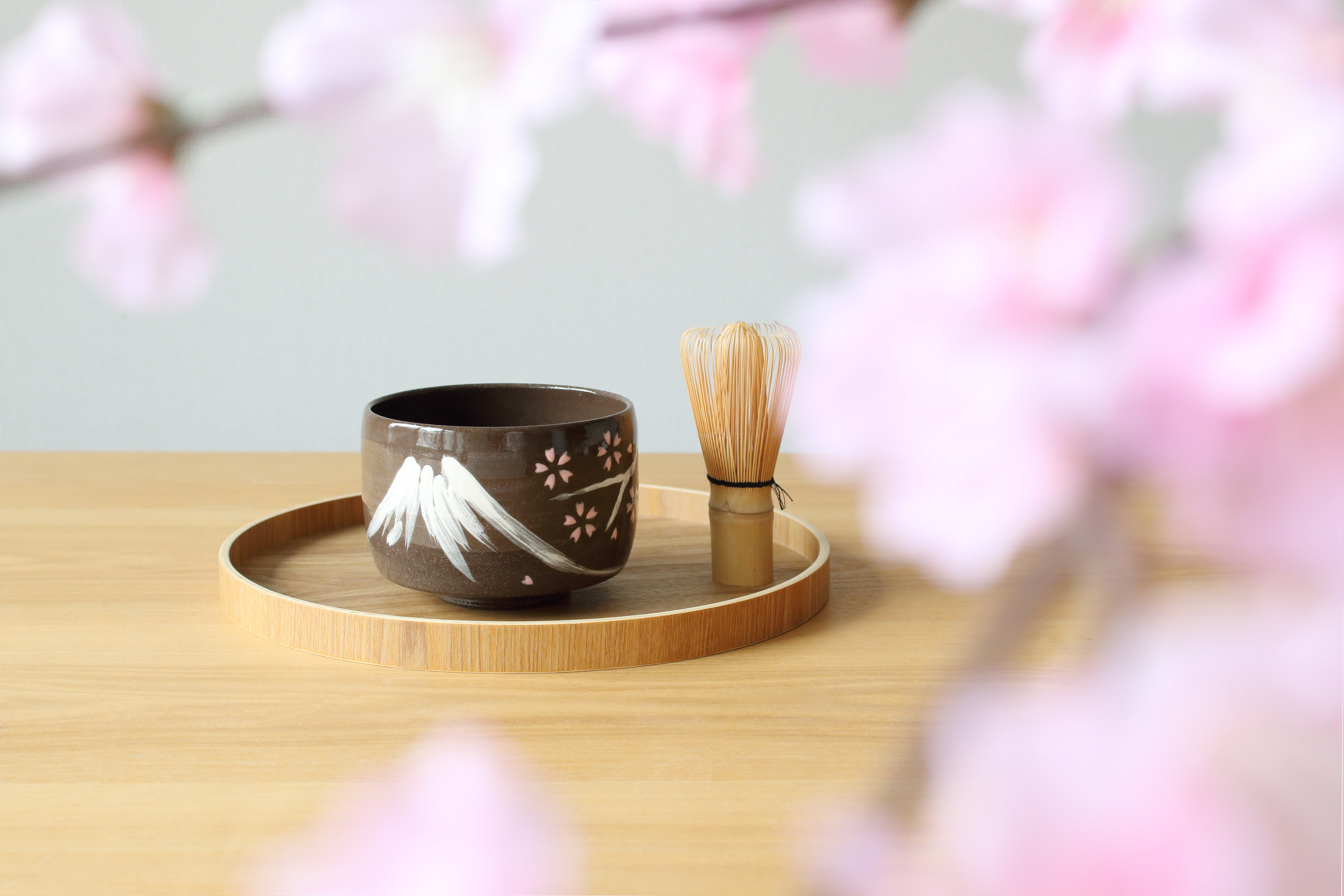 波佐見焼  絵付け抹茶碗 凛然 さくら富士・月うさぎ