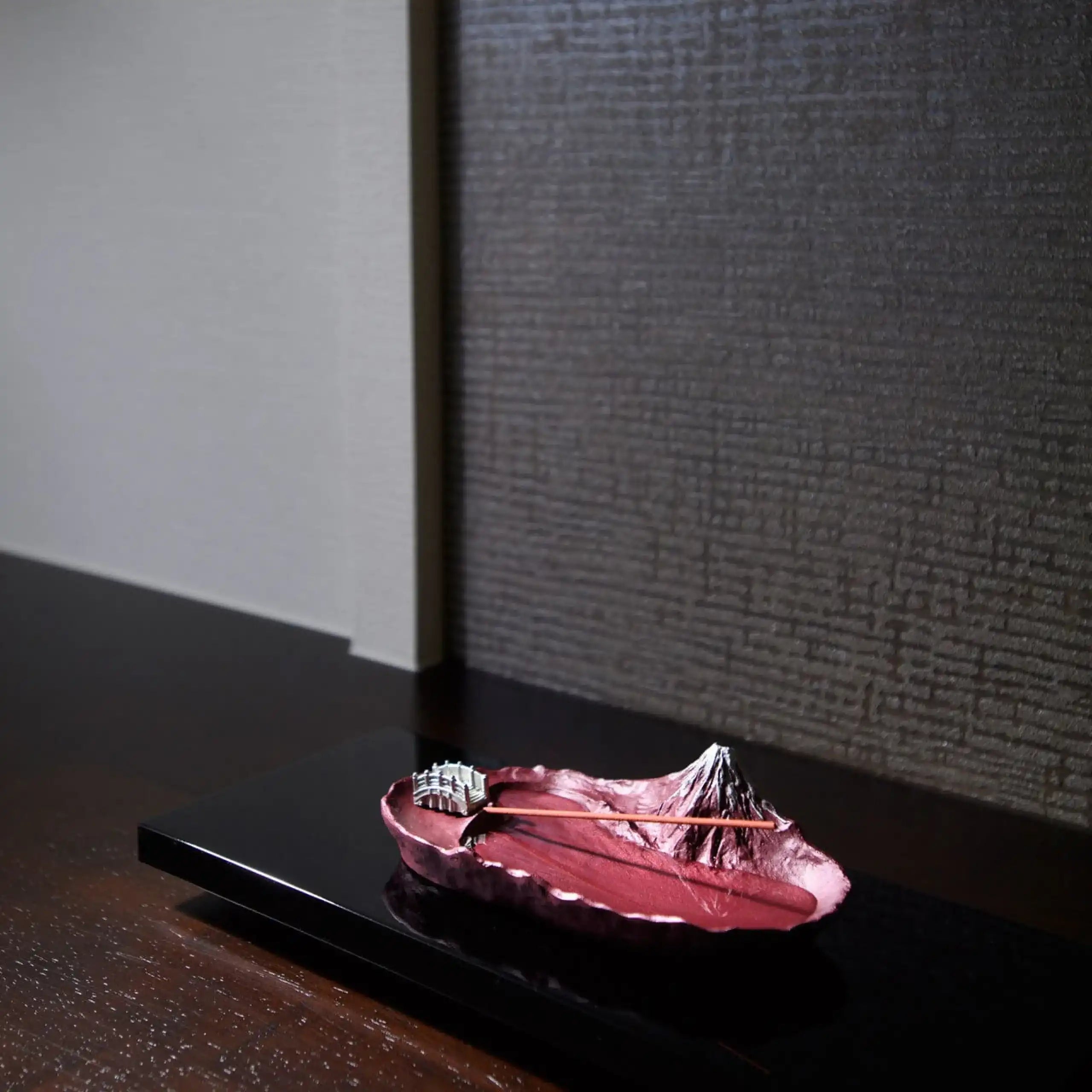 さかさ富士 香立て | ギフトショップ Nihon Miyabi 通販サイト さかさ富士 香立て | ギフトショップ Nihon Miyabi 通販サイト