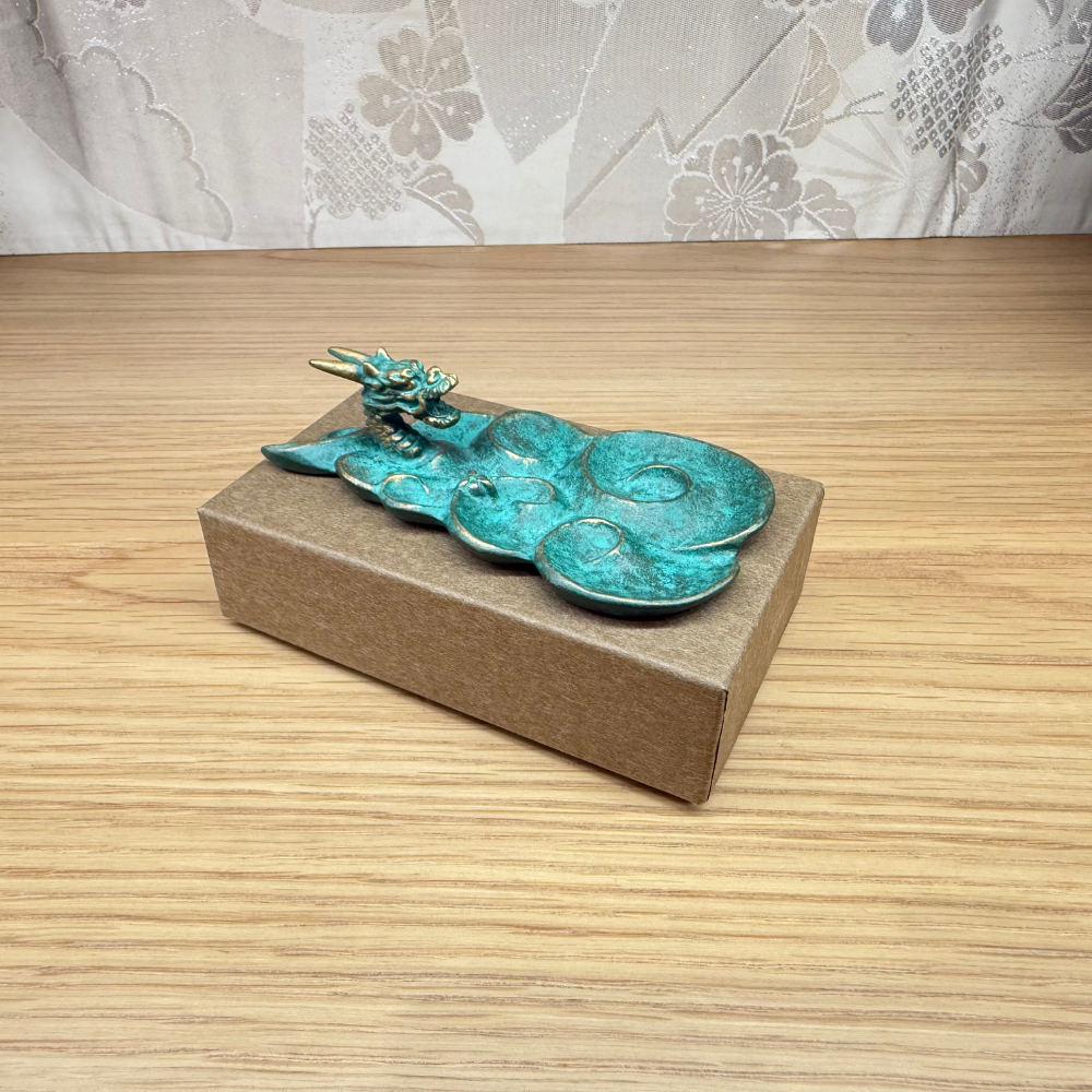 高岡銅器 香皿 雲龍(UNRYU) | ギフトショップ Nihon Miyabi 通販サイト 高岡銅器 香皿 雲龍(UNRYU) | ギフトショップ Nihon Miyabi 通販サイト