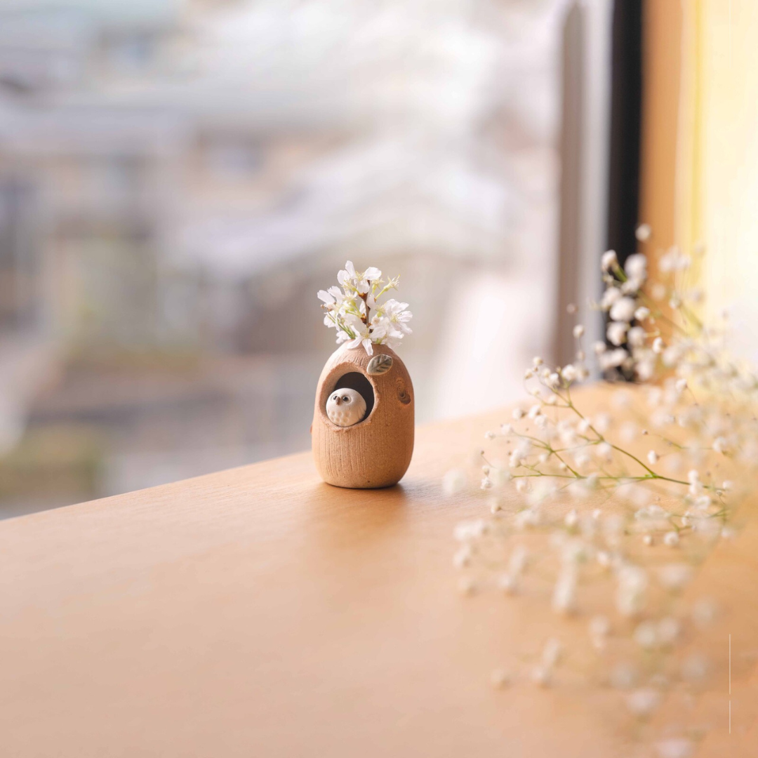 信楽焼 ミニ花瓶 うろ中ふくろう 葉つき