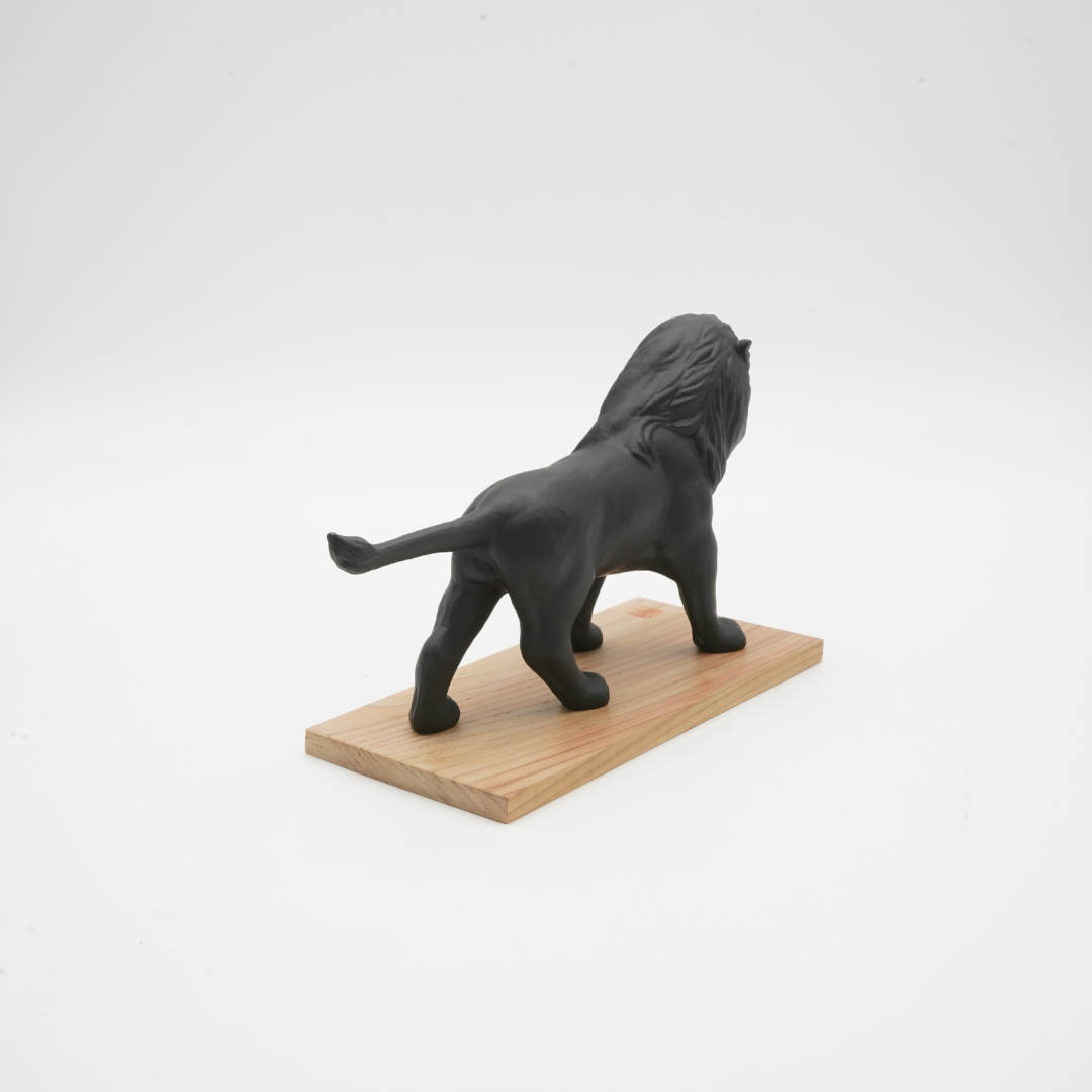 OMOSHI Bookend Section「ライオン」