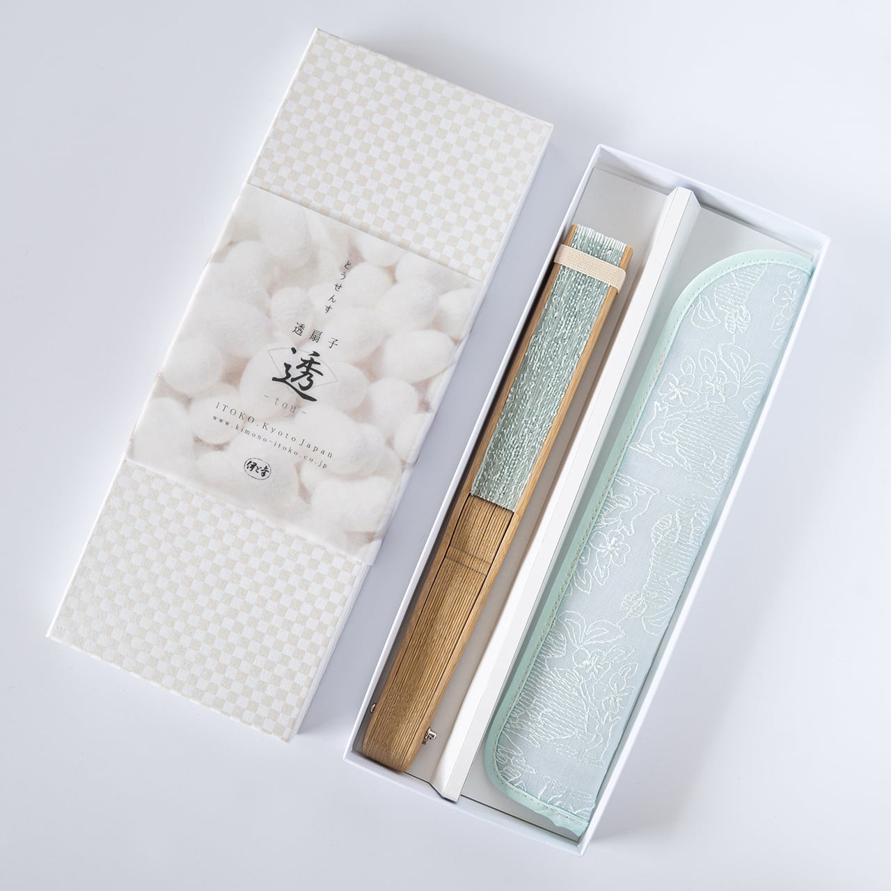 染め透扇子 花兎 瓶覗色