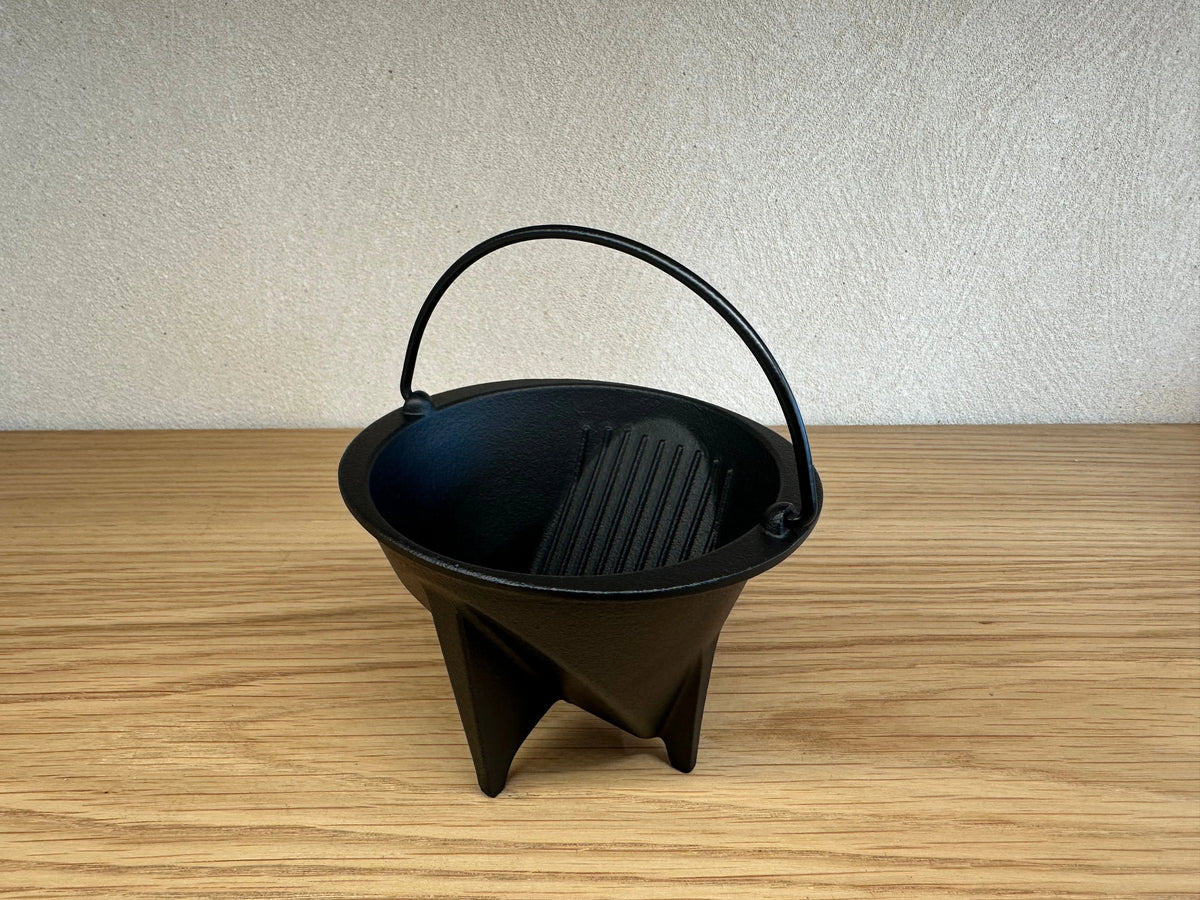 南部鉄器 岩鋳 コーヒーポット セット | ギフトショップ Nihon Miyabi 南部鉄器 岩鋳 コーヒーポット セット | ギフトショップ Nihon Miyabi
