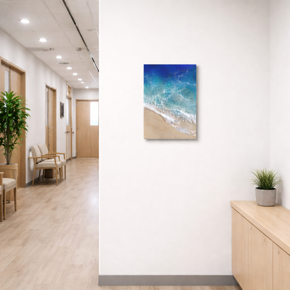 沖縄の海を閉じ込めた、沖縄ブルーの波紋レジンアートパネル｜モダンインテリア